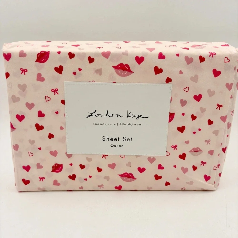 London Kaye Queen Sheet Set Pink Red Hearts Lips Bows 4 Piece Romantic Bedding